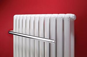 Bisque Tetro Towel Rail Polished Aluminium